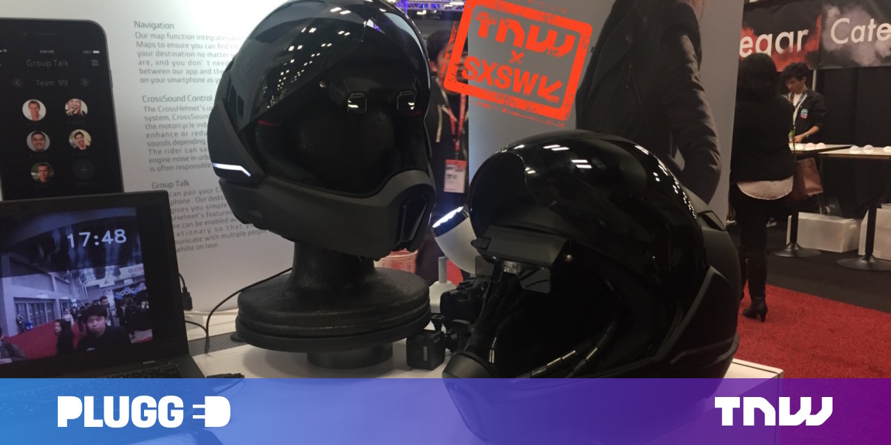 Smart motorcycle helmet comes with speakers and rearview camera