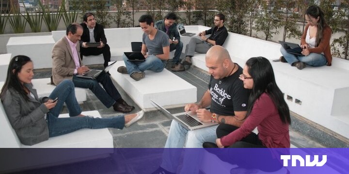 Why Charlie Sheen is WINNING on Twitter