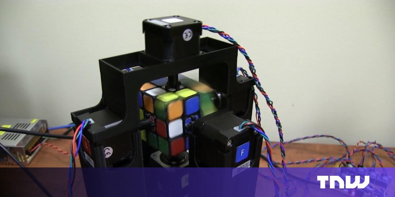 This robot can solve a Rubik's Cube in 1 second