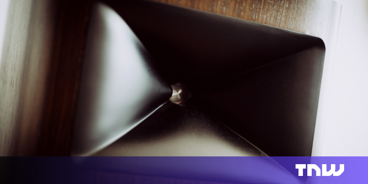 What does a speaker’s ‘waveguide’ do, and why does it matter?