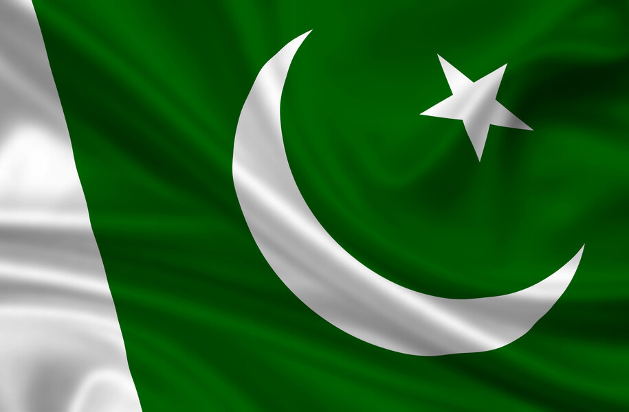Pakistan blocks Tinder and Grindr for spreading ‘immoral content’