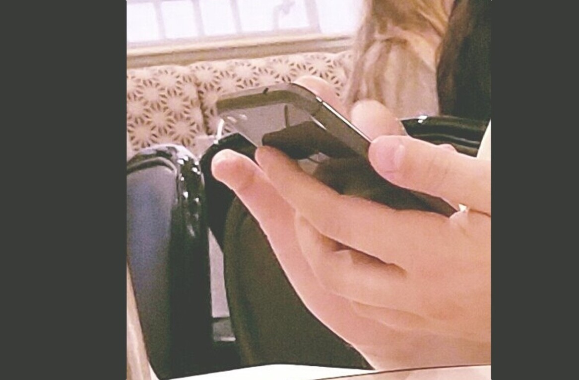 The 2016 Nexus pops up in purported spy shot, and it’s really ugly