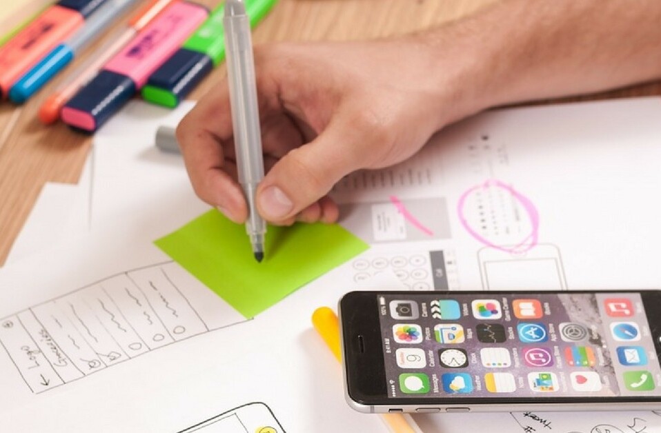 How UX helped this designer learn English