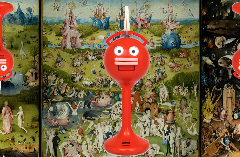 All this hellish red robot wants to do is clap at you