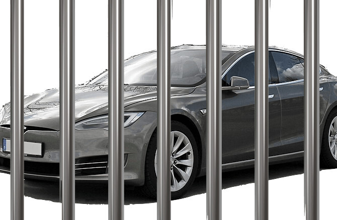 Police can remotely drive your stolen Tesla into custody