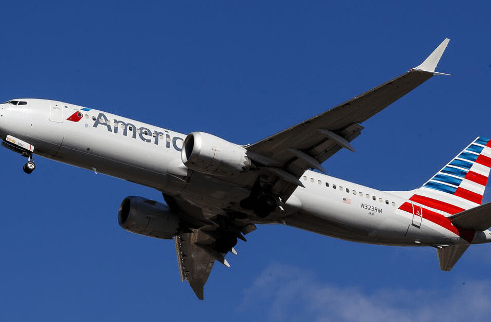 Boeing 737 MAX’s crashes explained by an aircraft expert