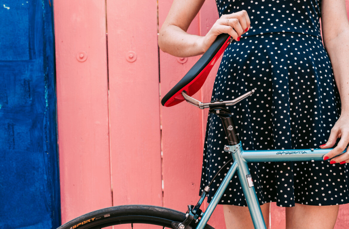 The SeatyGo bike saddle thwarts thieves by being super easy to take with you