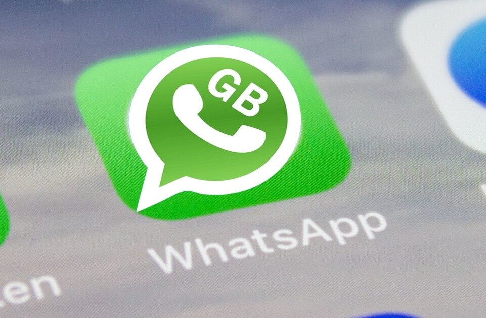 Africa is using WhatsApp ‘mods’ with extra features we all want