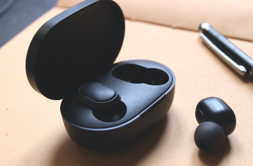 Xiaomi’s wireless Redmi Earbuds S are dirt-cheap at just $23 — and that’s about it