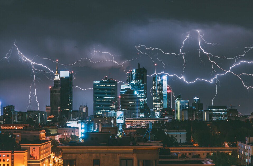 Thunderstorms are difficult to predict — and heatwaves make it even harder