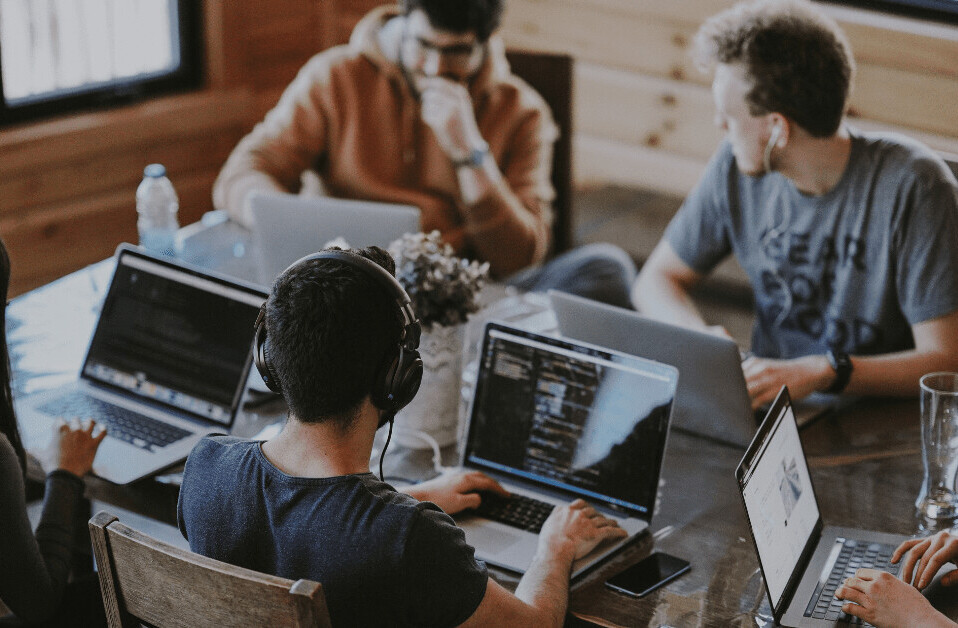 Learn Python machine learning with these essential books and online courses