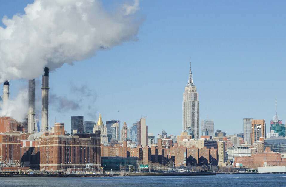 Engineers have built machines to scrub CO2 from the air – and it could halt climate change