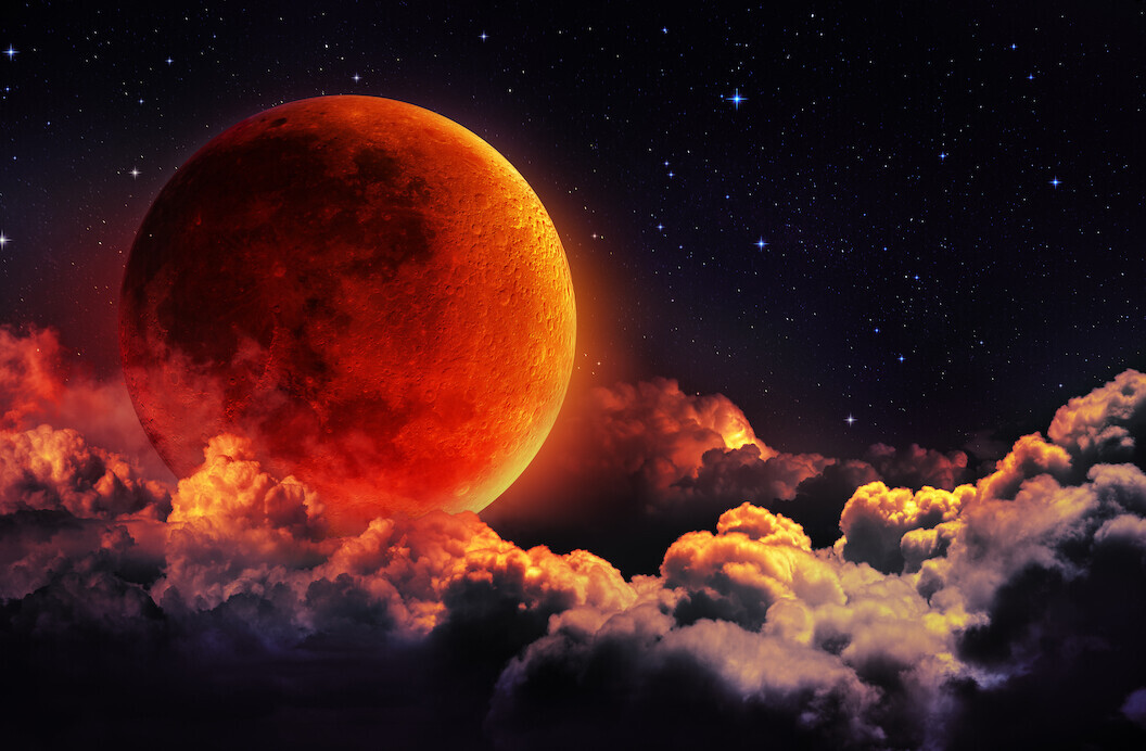 How to best watch the lunar eclipse in the US and Canada