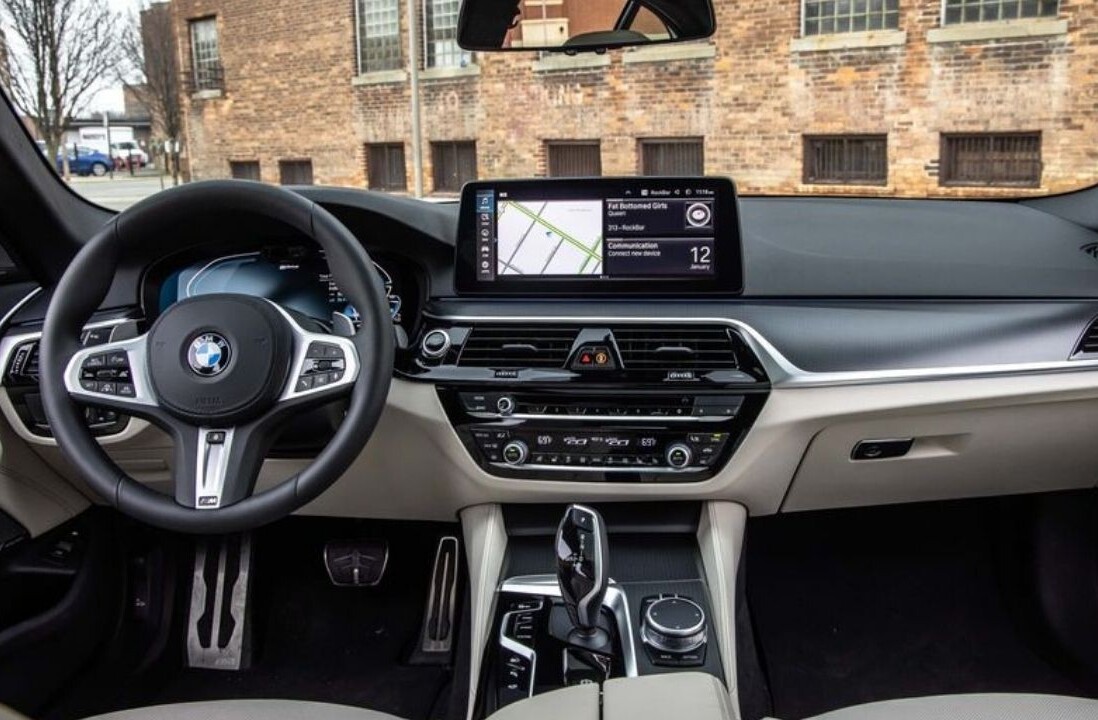 What’s the most tech-heavy car on the market? Probably not what you think.
