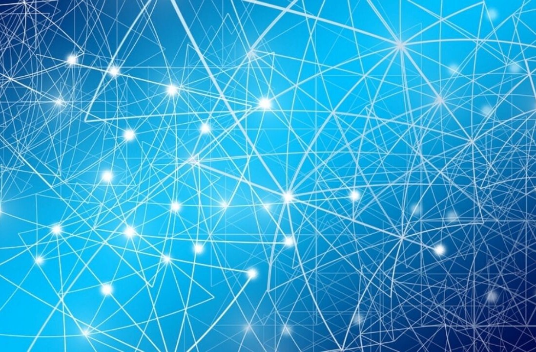 PSA: Amazon, PSN, Airbnb, and half the internet is down