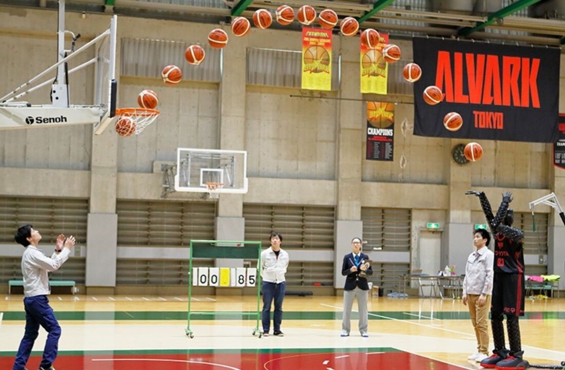 Watch a basketball robot show NBA stars how to shoot