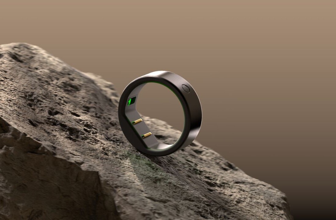 This smart ring claims to be the lightest ever — and the first with haptic navigation