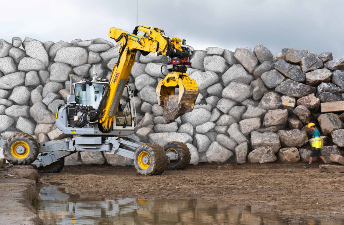 This robotic digger could construct the buildings of the future
