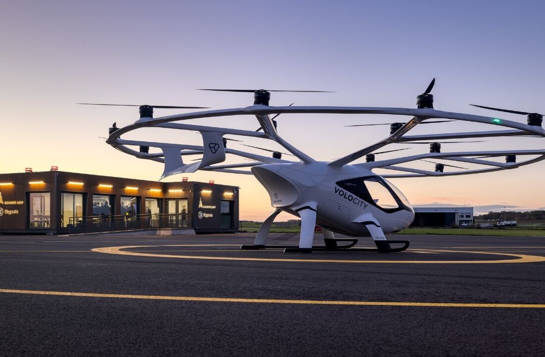 Air taxi firm raises $110M, plans to launch commercial service in 2026