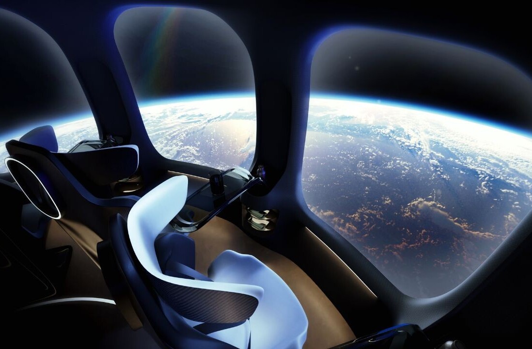Space balloon for tourists set for landmark test flight