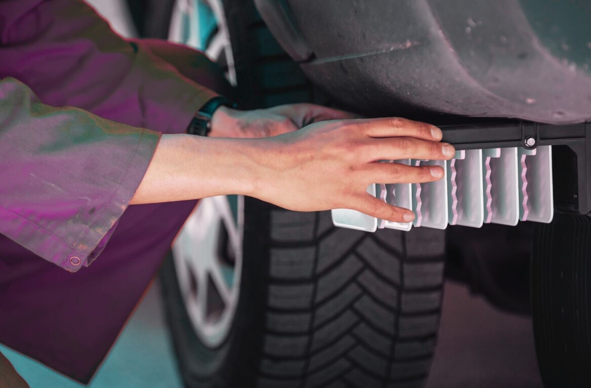 Tyre-dust magnet looks to capture microplastic pollution from EVs in London
