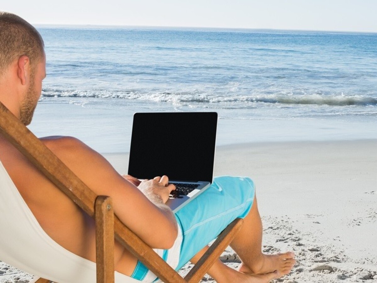 7 'digital nomads' explain how they live, work and travel