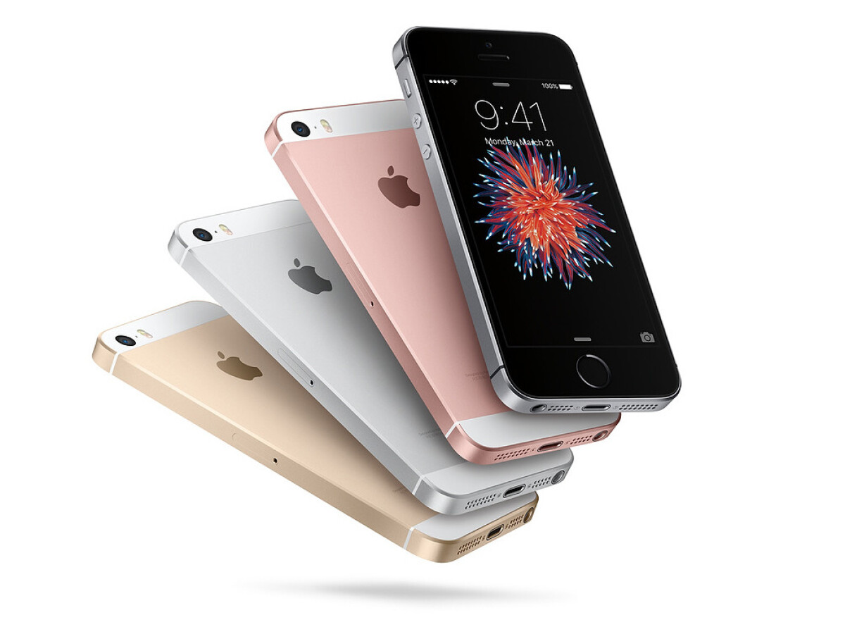 I M Kicking Myself For Not Buying An Iphone Se Last Weekend I M Kicking Myself For Not Buying An Iphone Se Last Weekend