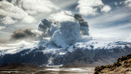 INCREDIBLE. The Iceland Volcano, as you should see it.