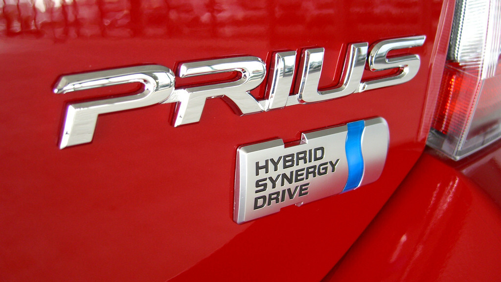Toyota running Facebook contest to find most passionate Prius owner