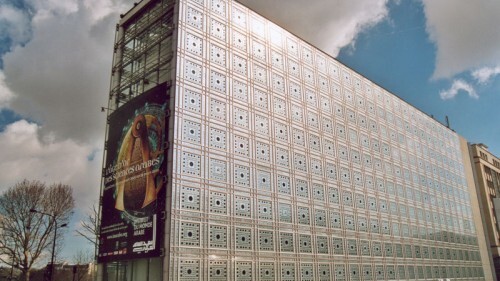 Arab World Institute: Coolest Arabic building in Paris