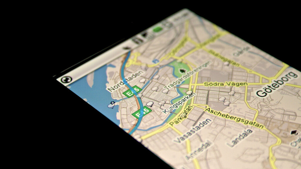 Google Maps for Android gets a refresh, enables real-time Latitude updates