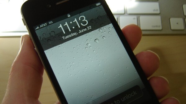 Google makes some design changes to Gmail in mobile Safari