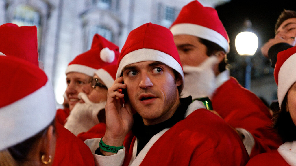 This year, one in ten Brits will do their Christmas shopping via their mobile