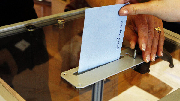 10 questions, 8 million respondents, 1 giant election-centric infographic