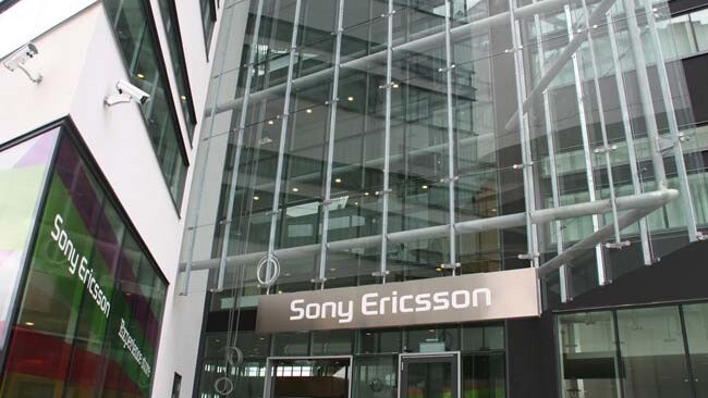 Super-thin Sony Ericsson X12 “Anzu” handset materialises