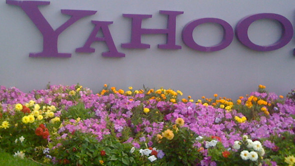 AOL to split, then join forces with Yahoo?