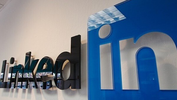 LinkedIn reveals most overused buzzwords in user profiles