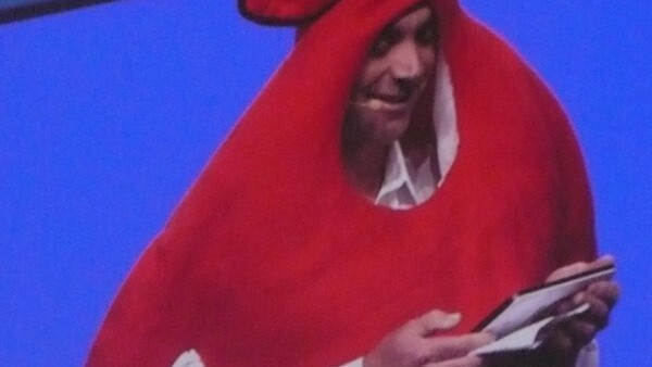 You have to see this – Loïc Le Meur in an Angry Birds costume