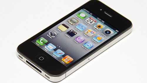 Apple reportedly adding suppliers for iPhone 5, aims for a summer release?