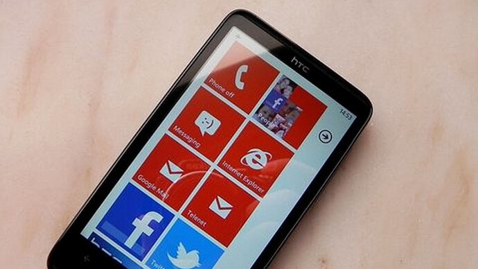 Microsoft responds to hacked Windows Phone 7 ROMs