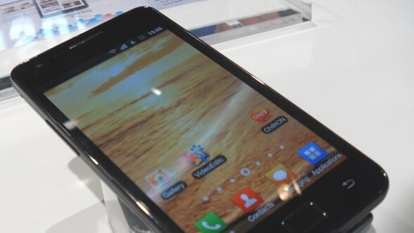 Hands on with the Samsung Galaxy S II [Video]