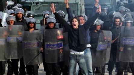 Infographic: Social Media and Unrest in Egypt