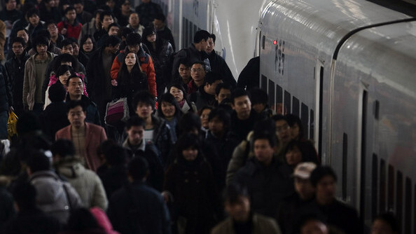 China to realize online train ticket booking with real-name system