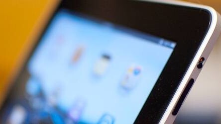 The iPad 2 hits Apple’s online store tomorrow at 1AM PT