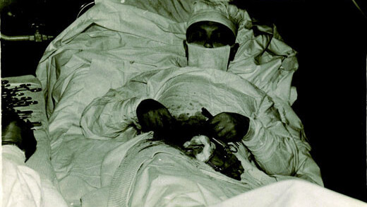Soviet surgeon removes his own appendix in Antarctica, 1961