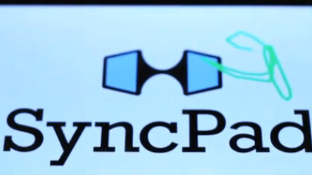 SyncPad: A real-time collaboration app for visual presentations