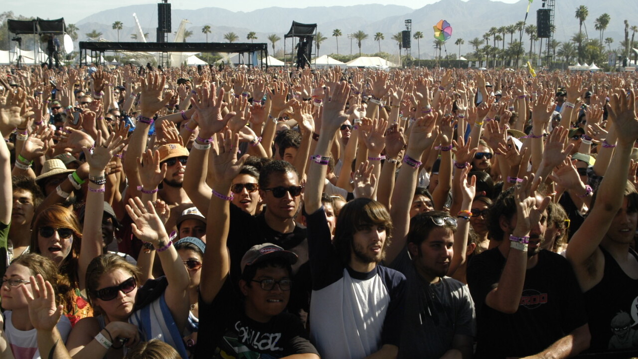 A look at Coachella and Wrigley’s new Twitter Campaign
