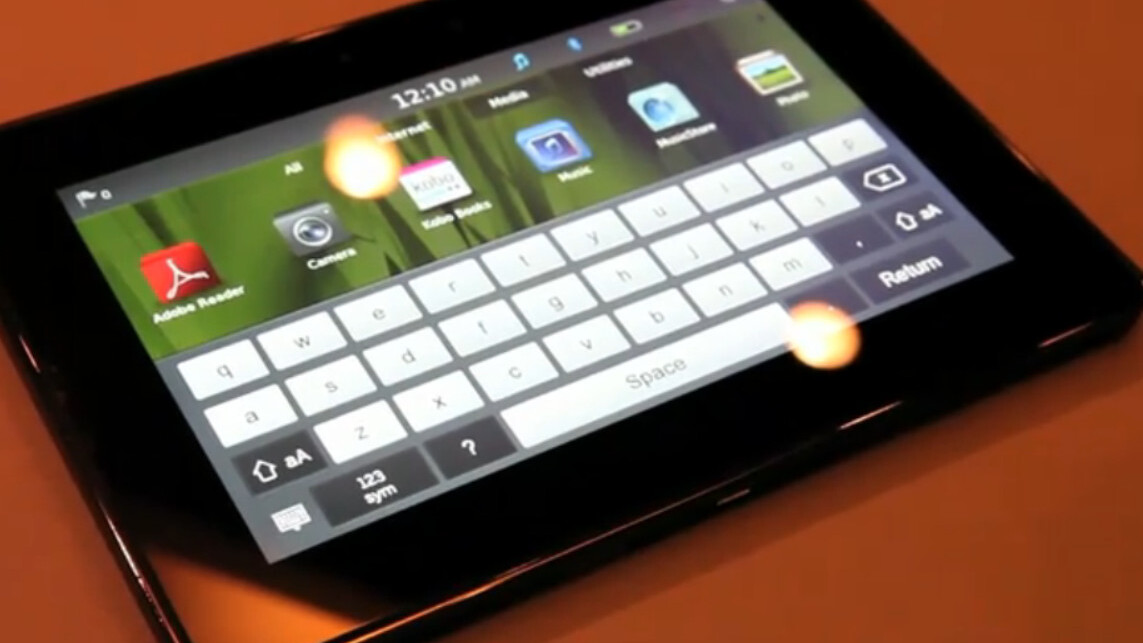 Apple’s iPad 2 touchscreen orders reportedly delay BlackBerry Playbook launch