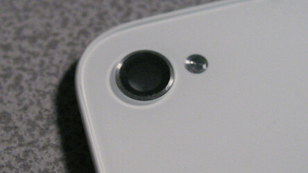 Apple reconfirms their confirmation that the white iPhone 4 will arrive this spring