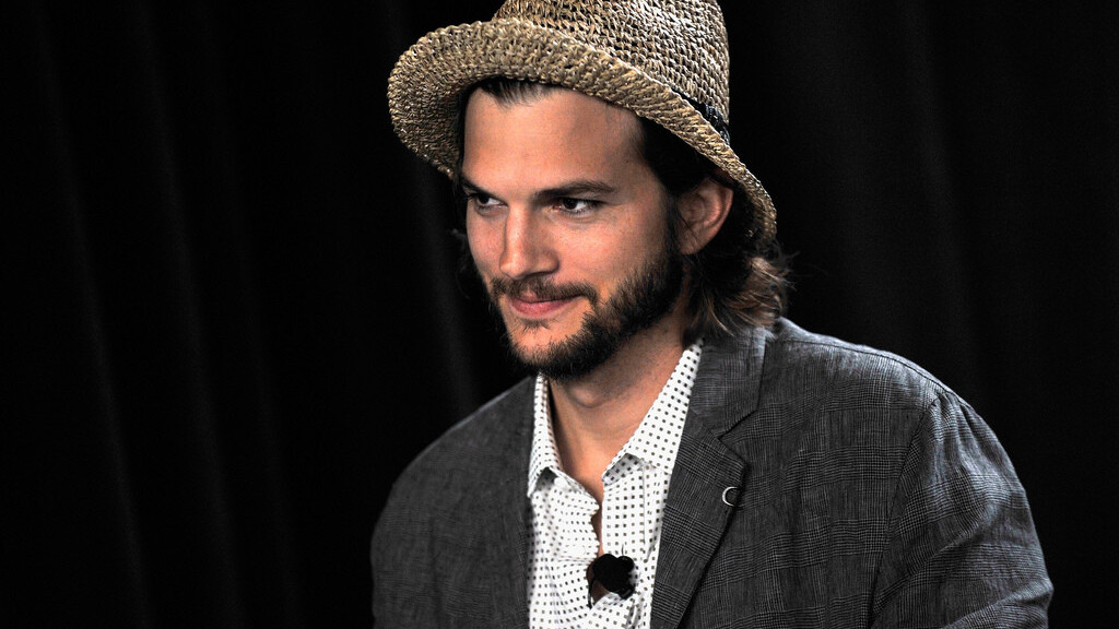 Charlie Rose interviews Ashton Kutcher on investing in social media